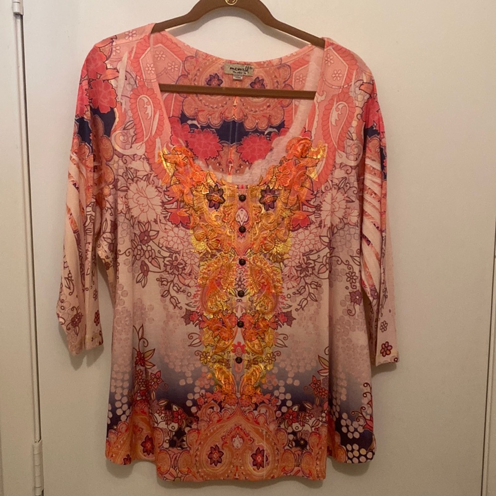 3/4 sleeve orange, peach, tan & cream over the head shirt. 6 little buttons.